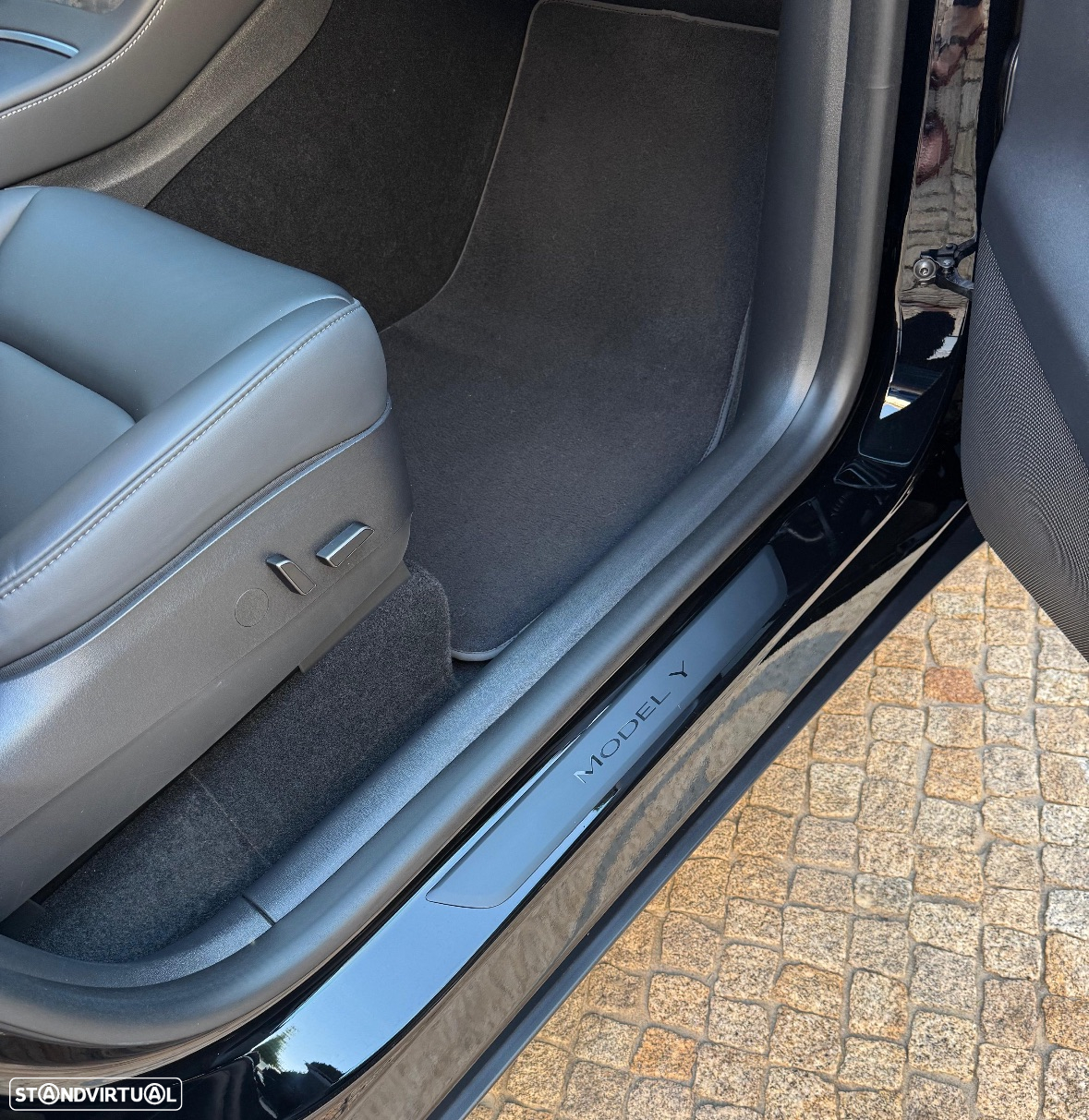 Tesla Model Y Tração Traseira - 15