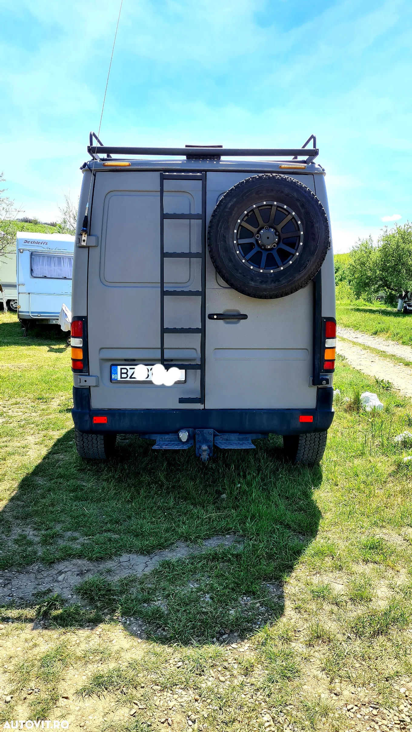 Mercedes-Benz Sprinter - 3