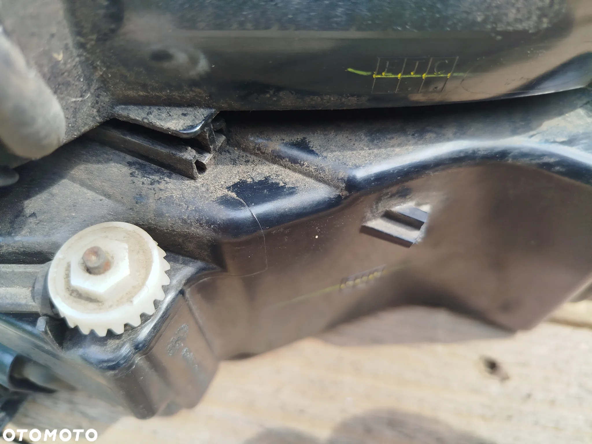 Volkswagen Beetle halogen lampa prawa przód prawy przedni Mazowieckie - 6