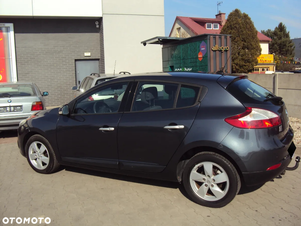Renault Megane Grandtour 2.0 140 CVT Luxe - 5