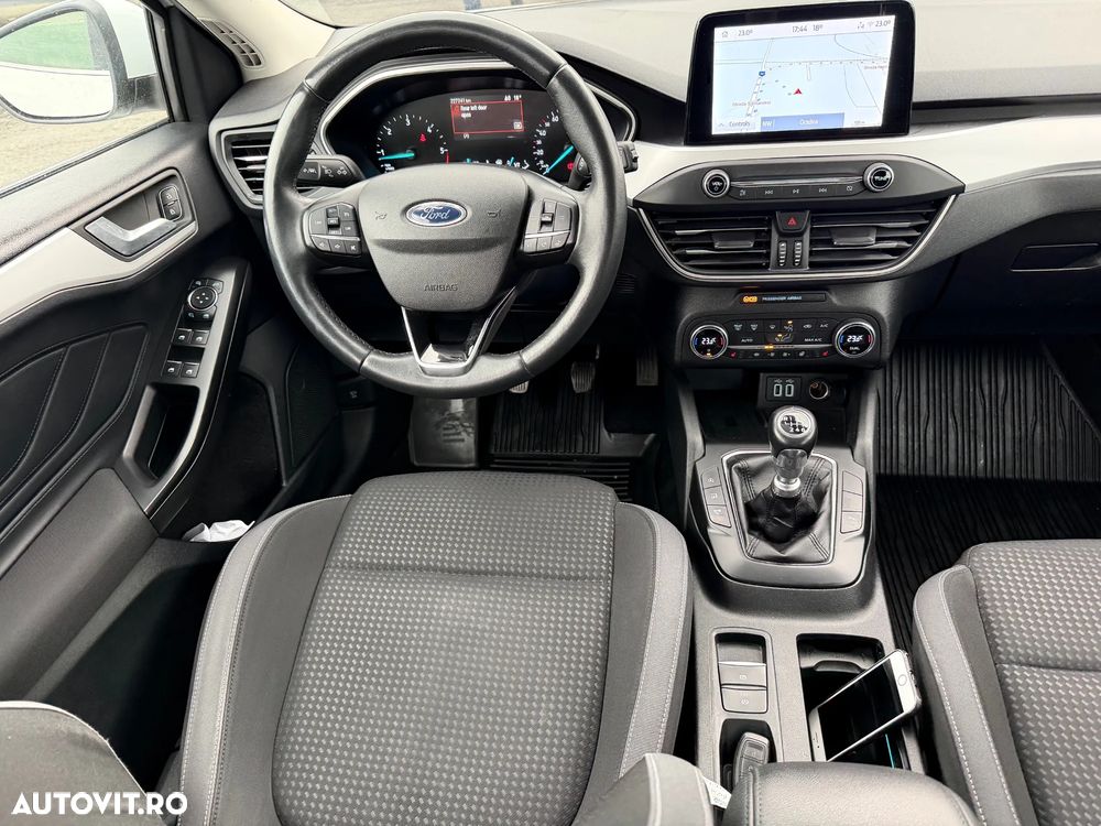 Ford Focus 1.5 EcoBlue Titanium Business - 10