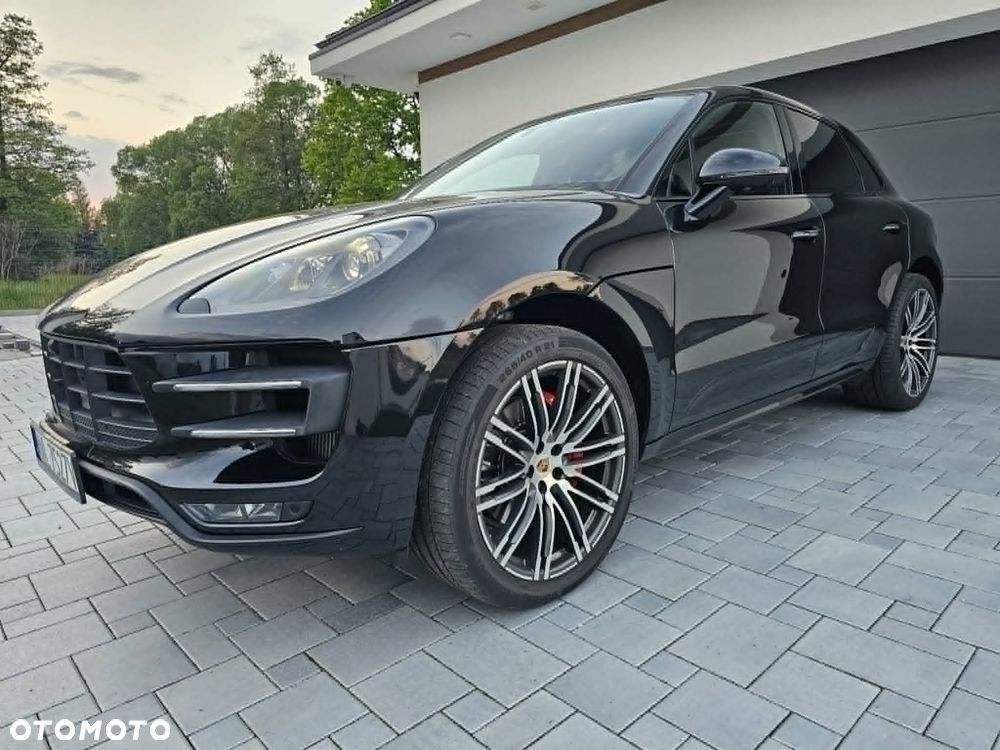 Porsche Macan - 3