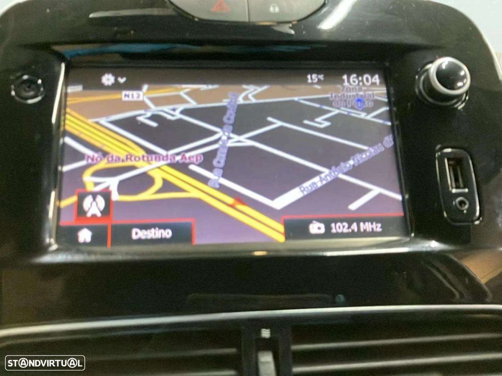 Renault Clio 0.9 TCe Limited - 13