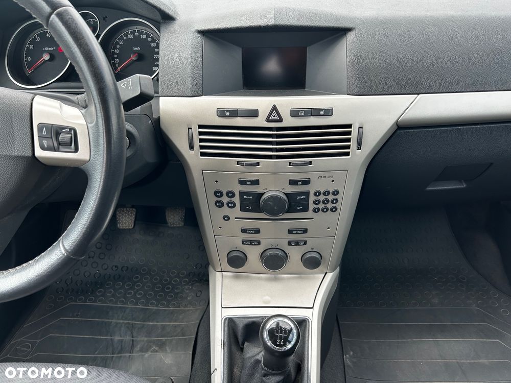Opel Astra 1.6 Start - 9