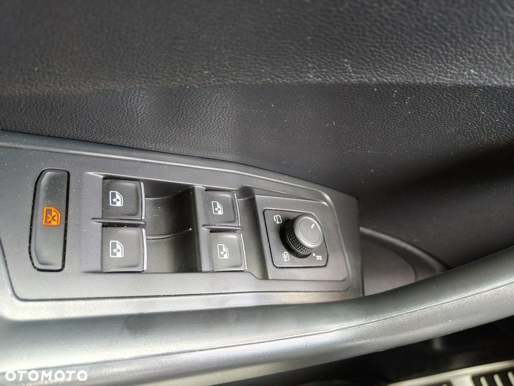 Volkswagen T-Roc 2.0 TSI 4Motion Premium DSG - 18