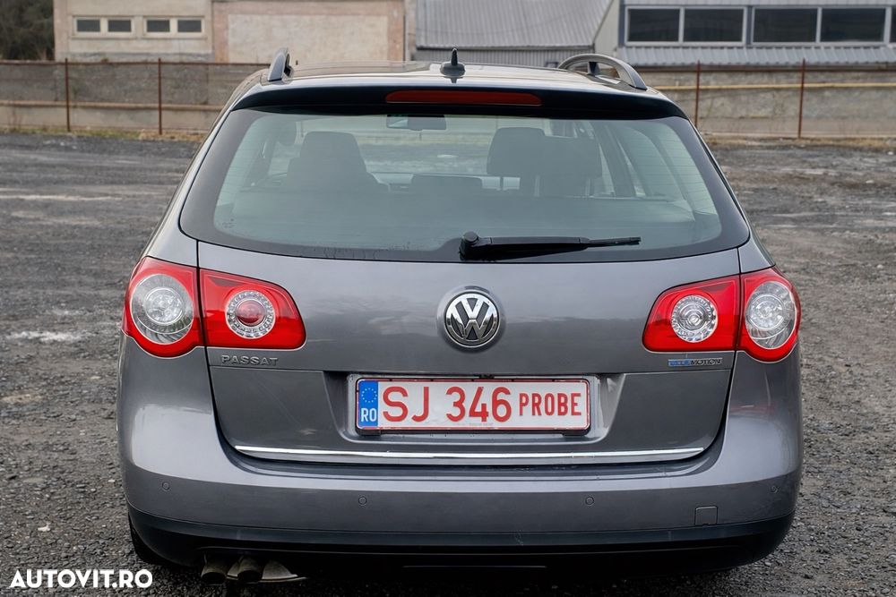 Volkswagen Passat 1.9 TDI DPF BlueMotion - 14