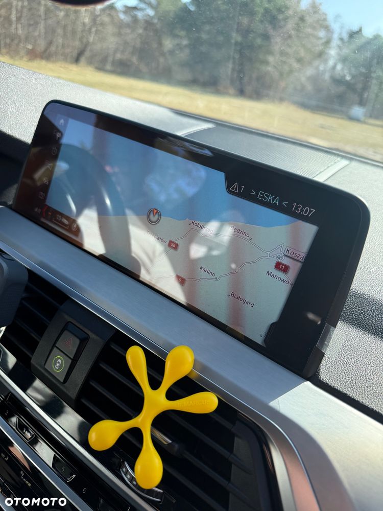 BMW X4 xDrive20d - 16