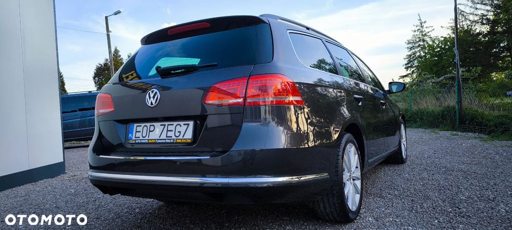Volkswagen Passat 2.0 TDI DPF DSG Highline - 27