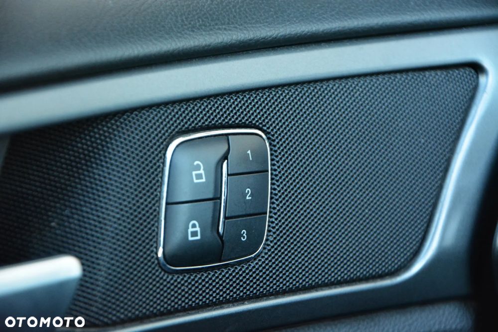 Ford Mondeo Turnier 1.5 TDCi ECOnetic Start-Stopp Business Edition - 16