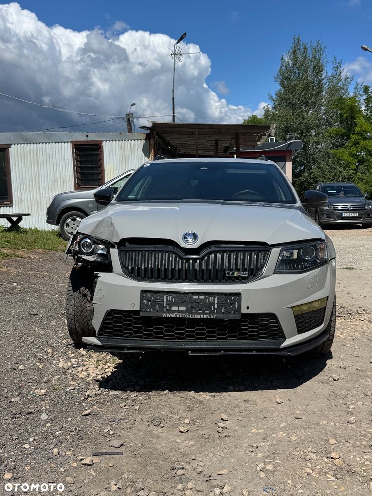 Skoda Octavia 2.0 TSI RS 230 - 8