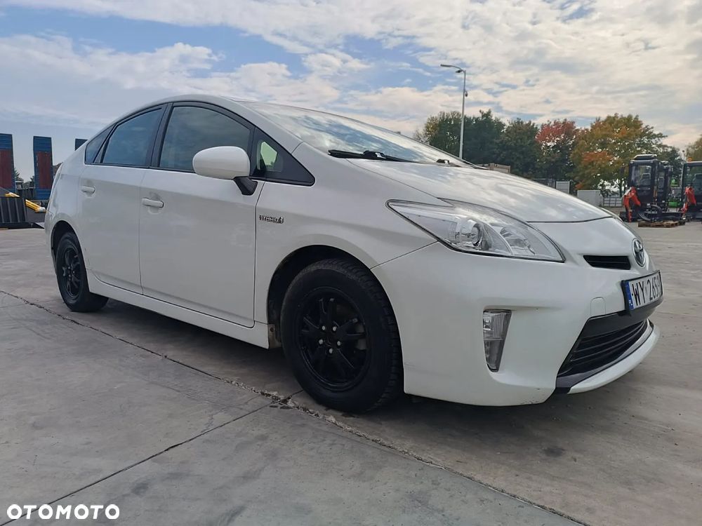 Toyota Prius - 8