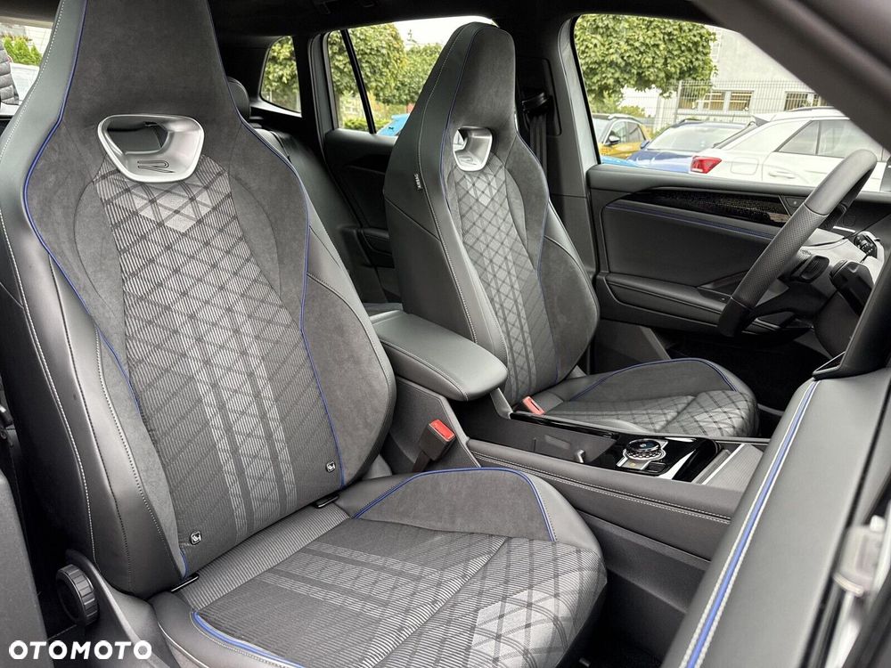 Volkswagen Tiguan - 23