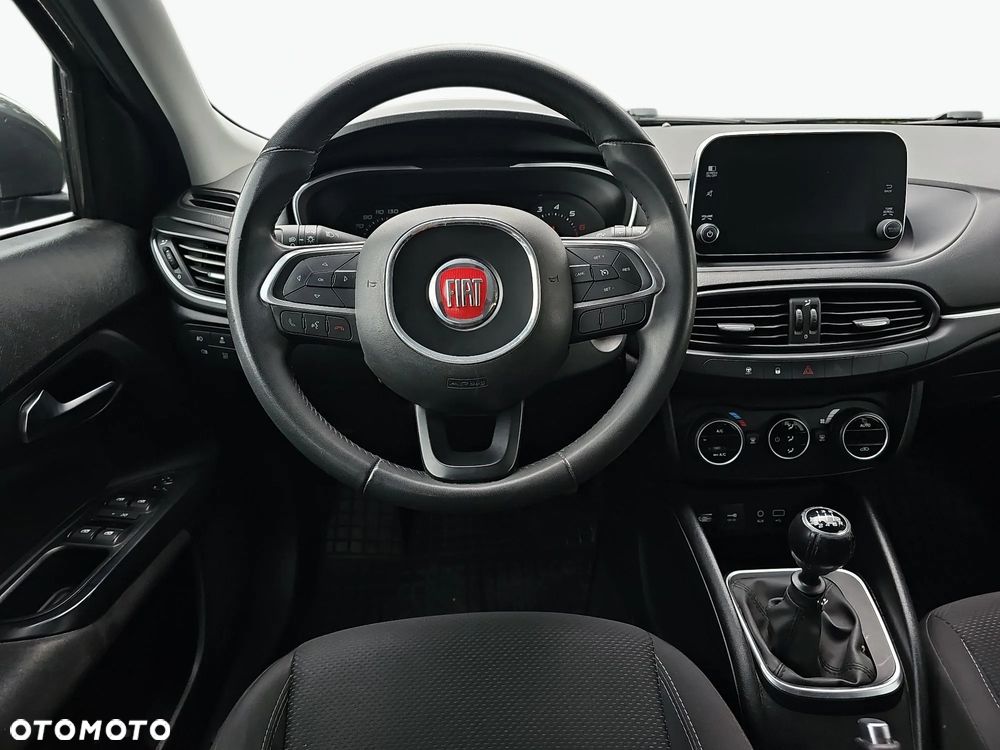 Fiat Tipo 1.4 16v Lounge EU6d - 15