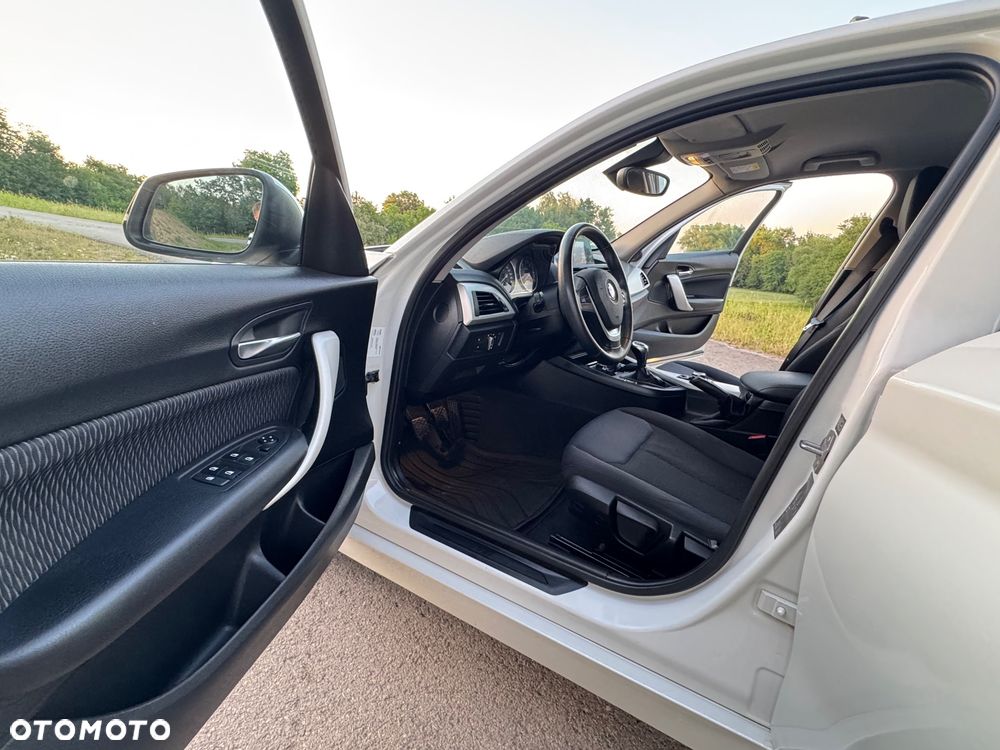 BMW Seria 1 118d DPF Edition Sport - 31