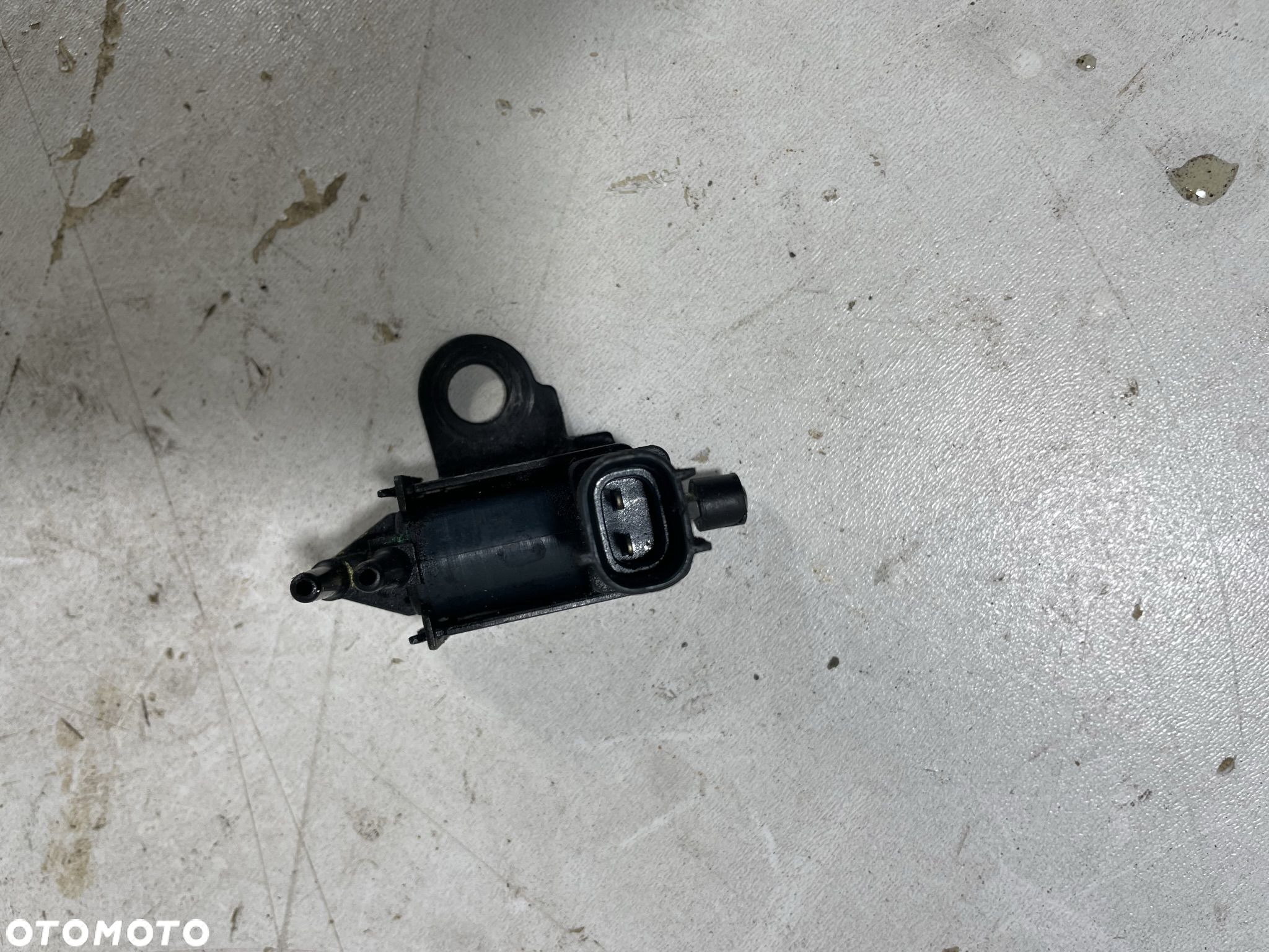 CADILLAC STS 4.6 V8 ZAWÓR PODCIŚNIENIA 12576688 - 1