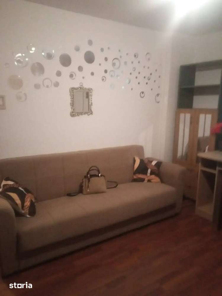 Apartament 2 camere decomandat Brancoveanu 4 minute de stația STB — fotografia 1