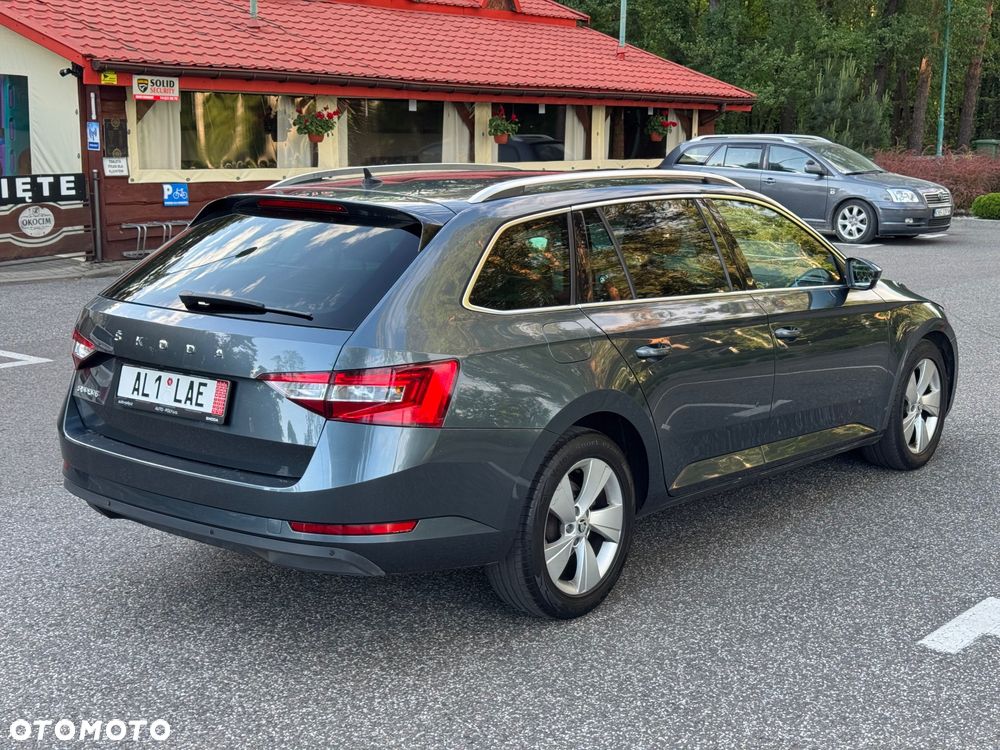 Skoda Superb 1.6 TDI GreenLine - 8