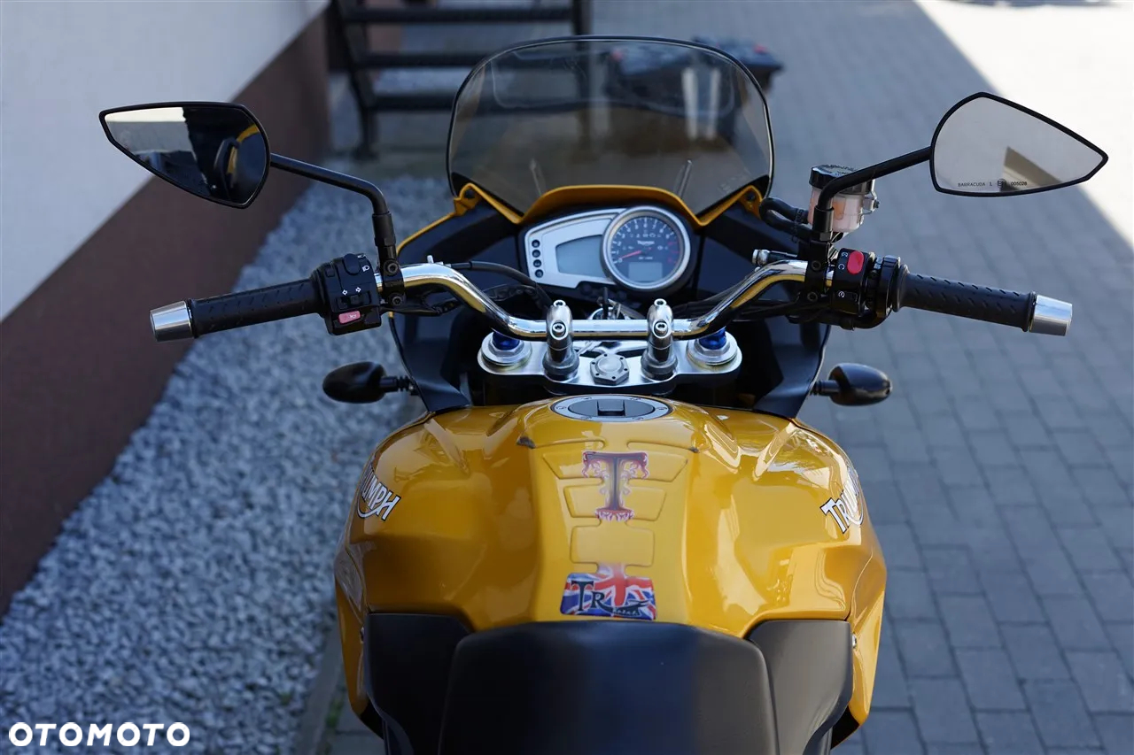 Triumph Tiger - 15