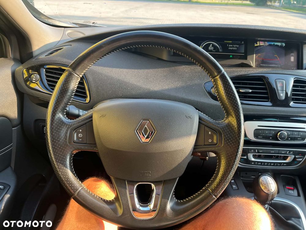 Renault Scenic ENERGY dCi 130 BOSE EDITION - 16