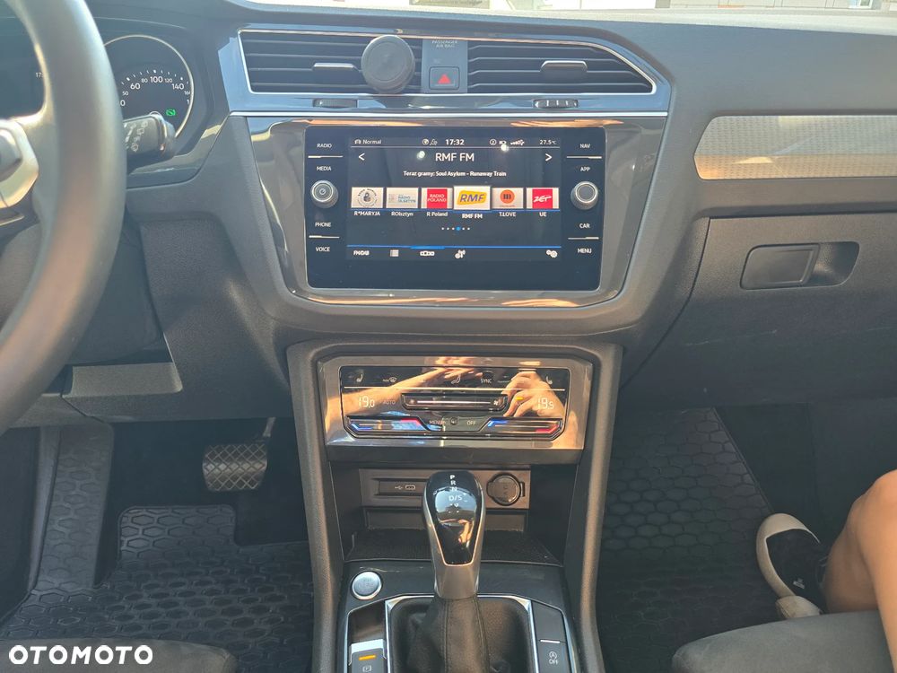 Volkswagen Tiguan 2.0 TDI SCR 4Mot Elegance DSG - 14