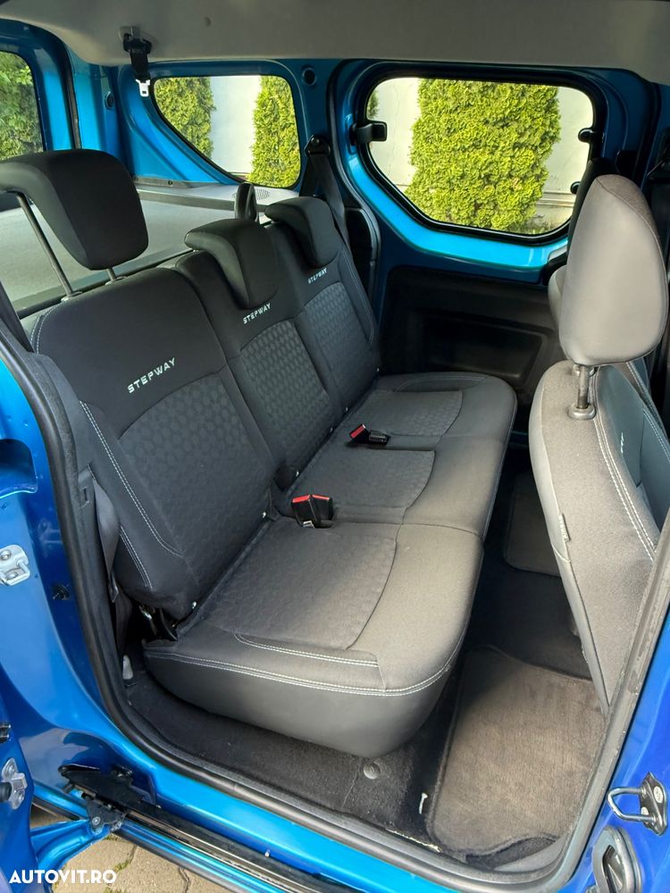 Dacia Dokker TCe 115 Stepway - 9
