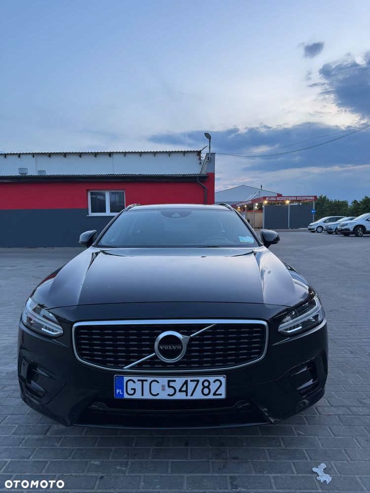 Volvo V90 D4 R-Design - 1