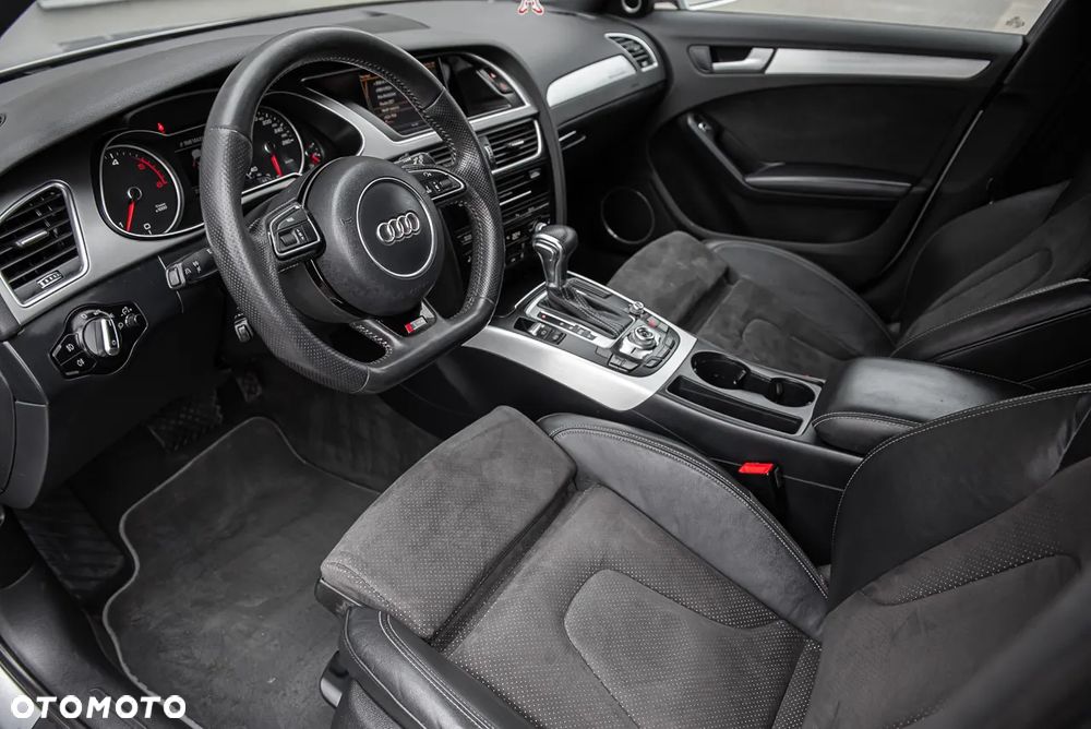 Audi A4 Avant 2.0 TDI DPF clean diesel quattro S tronic S line Sportpaket - 15