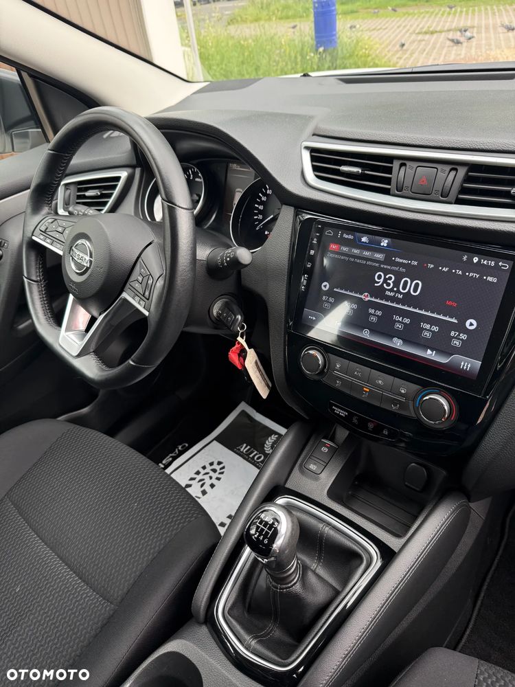 Nissan Qashqai 1.3 DIG-T ZAMA - 26