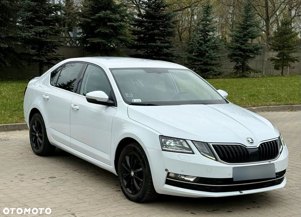 Skoda Octavia 2.0 TSI L&K DSG - 4