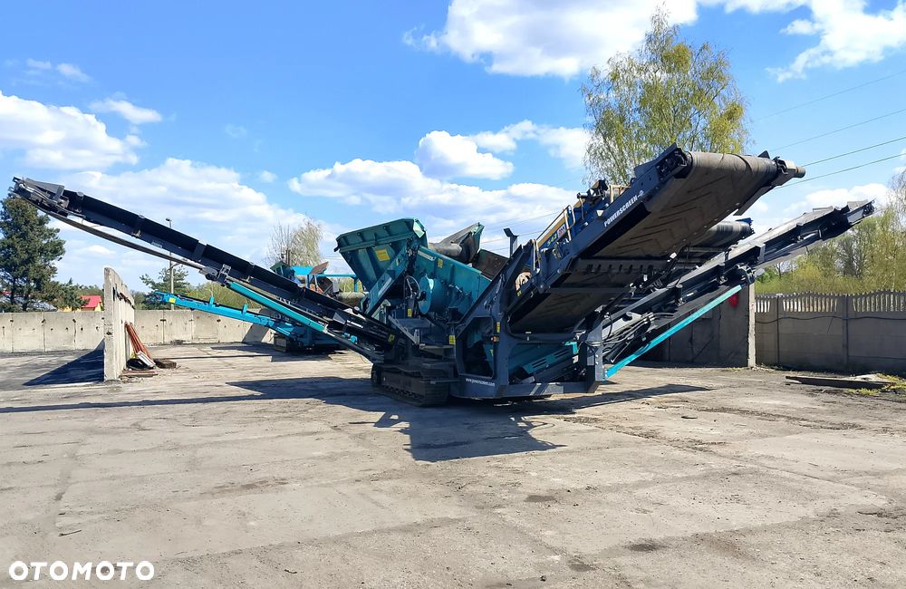 Powerscreen Warrior 800 - 1
