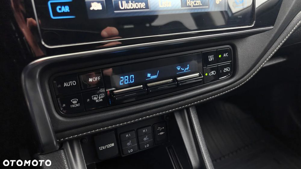 Toyota Auris 1.6 Premium Comfort - 17