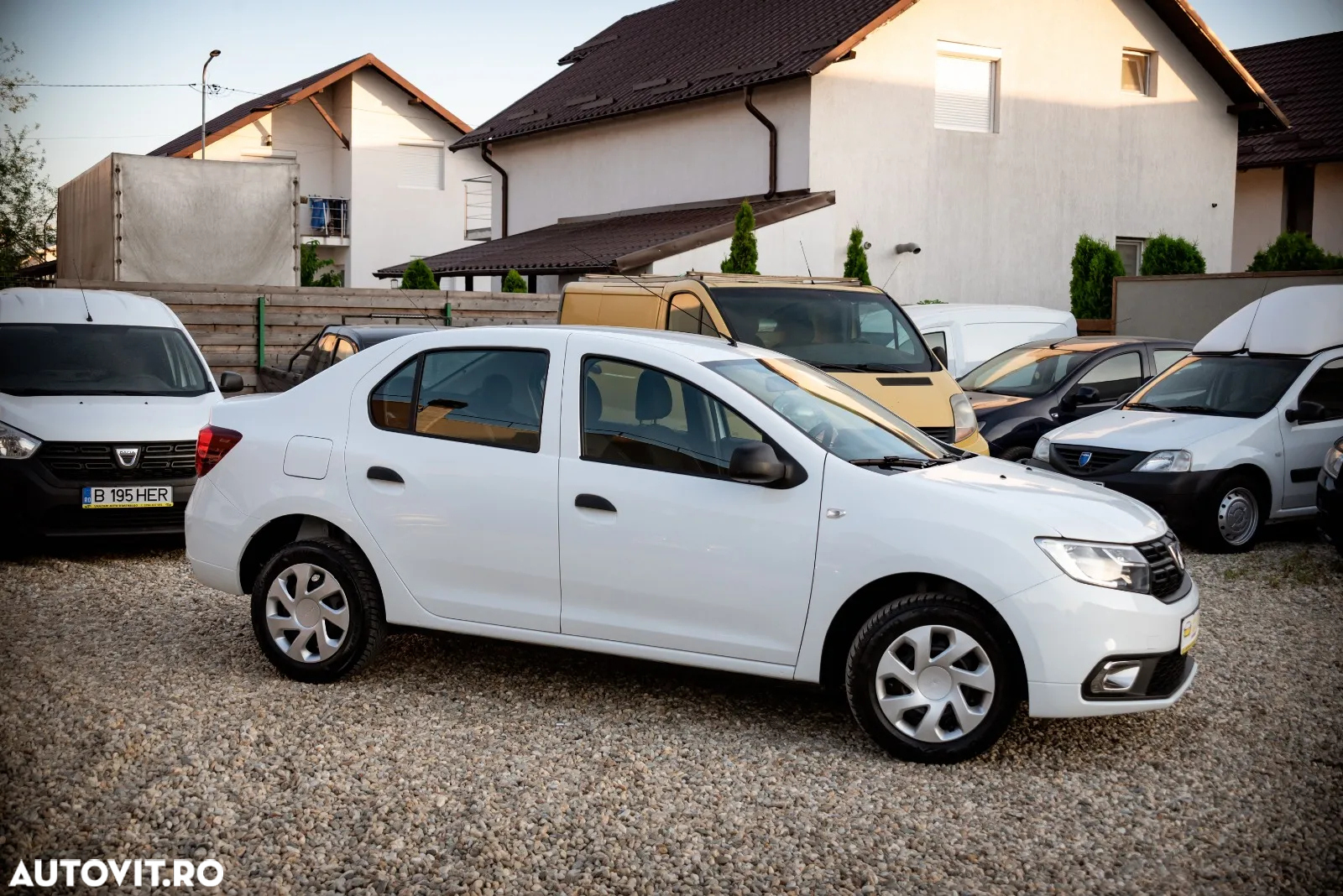 Dacia Logan - 5