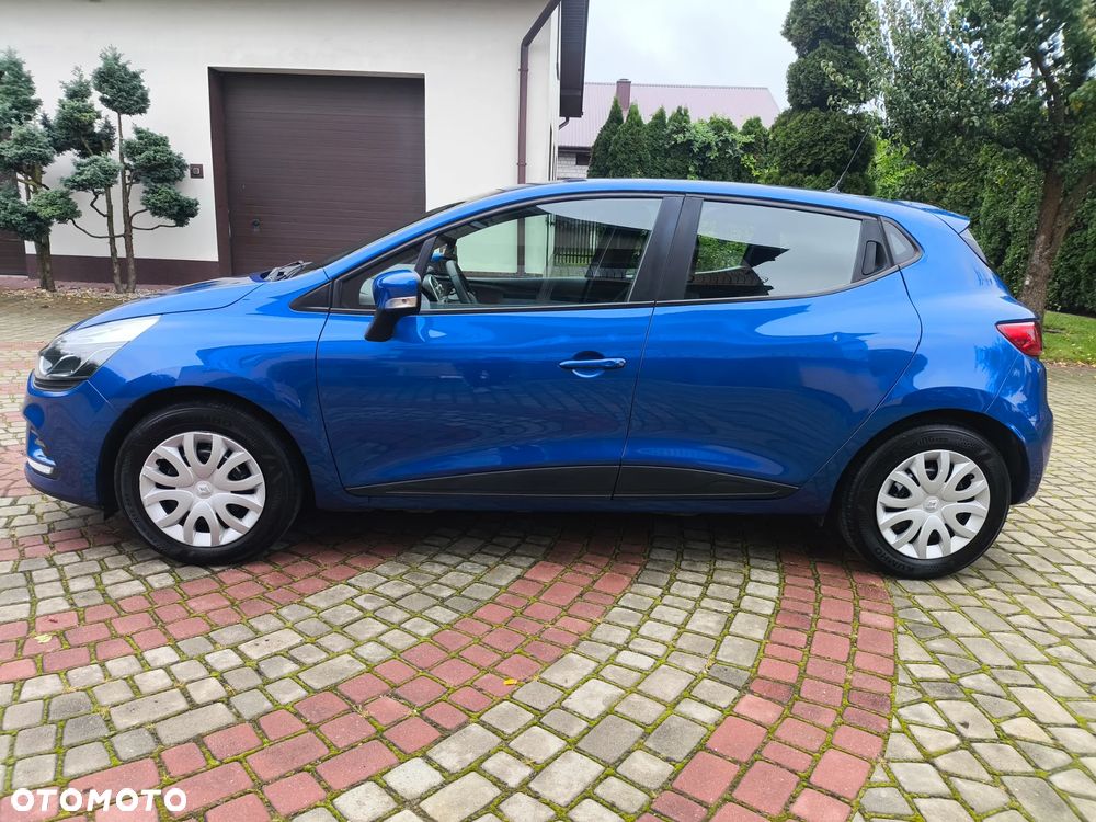 Renault Clio 1.2 16V Life - 10
