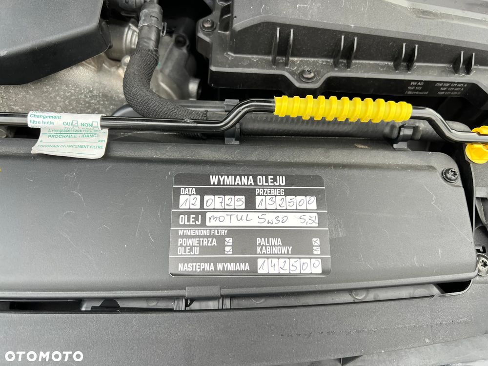 Volkswagen Golf - 32