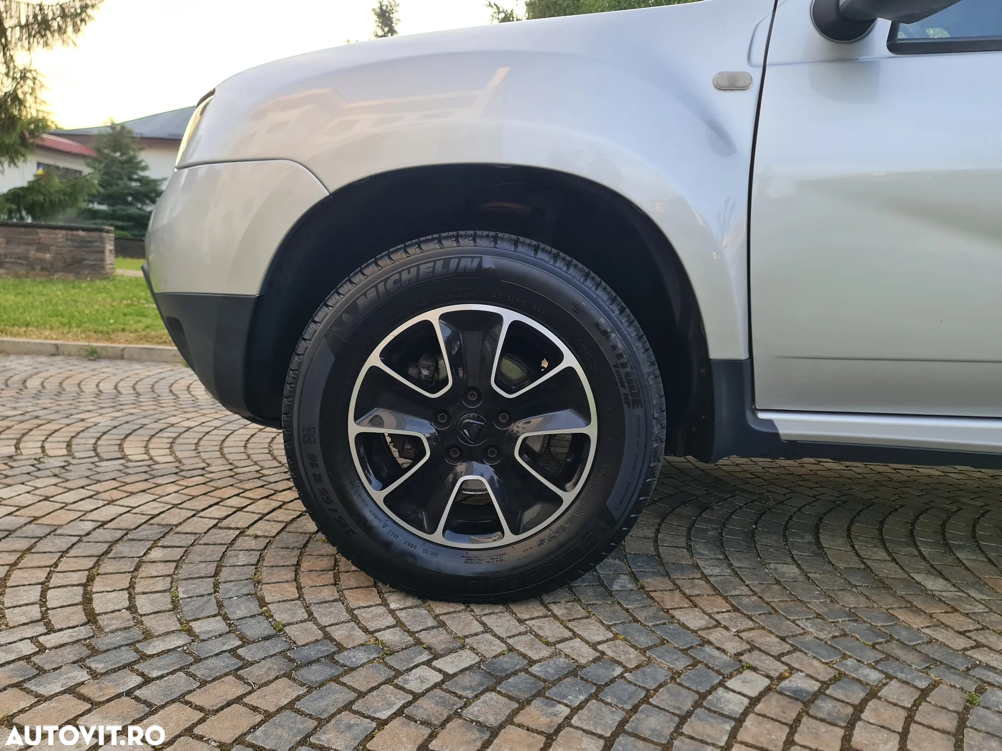 Dacia Duster dCi 110 FAP 4x4 Prestige - 18