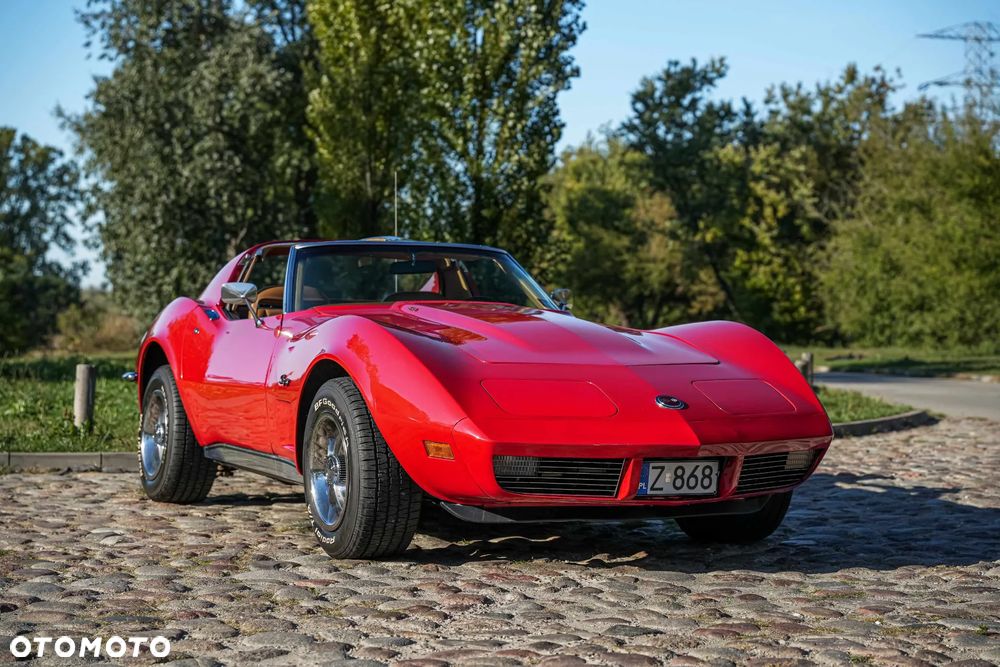 Chevrolet Corvette - 1