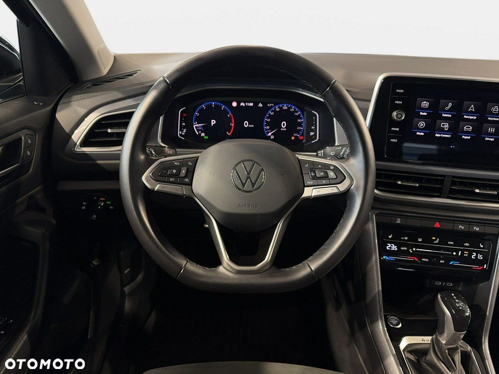 Volkswagen T-Roc - 18