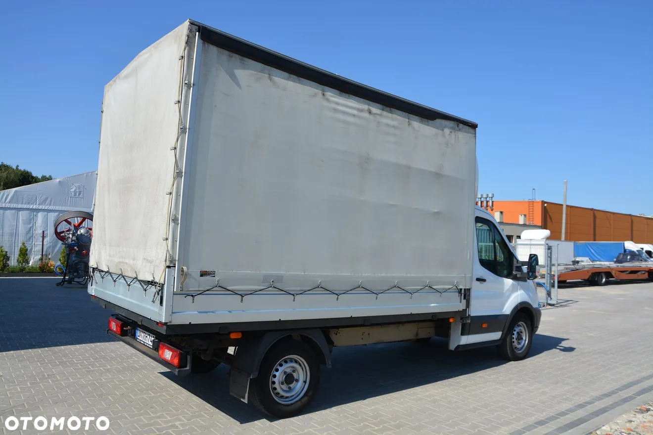 Ford Transit - 13