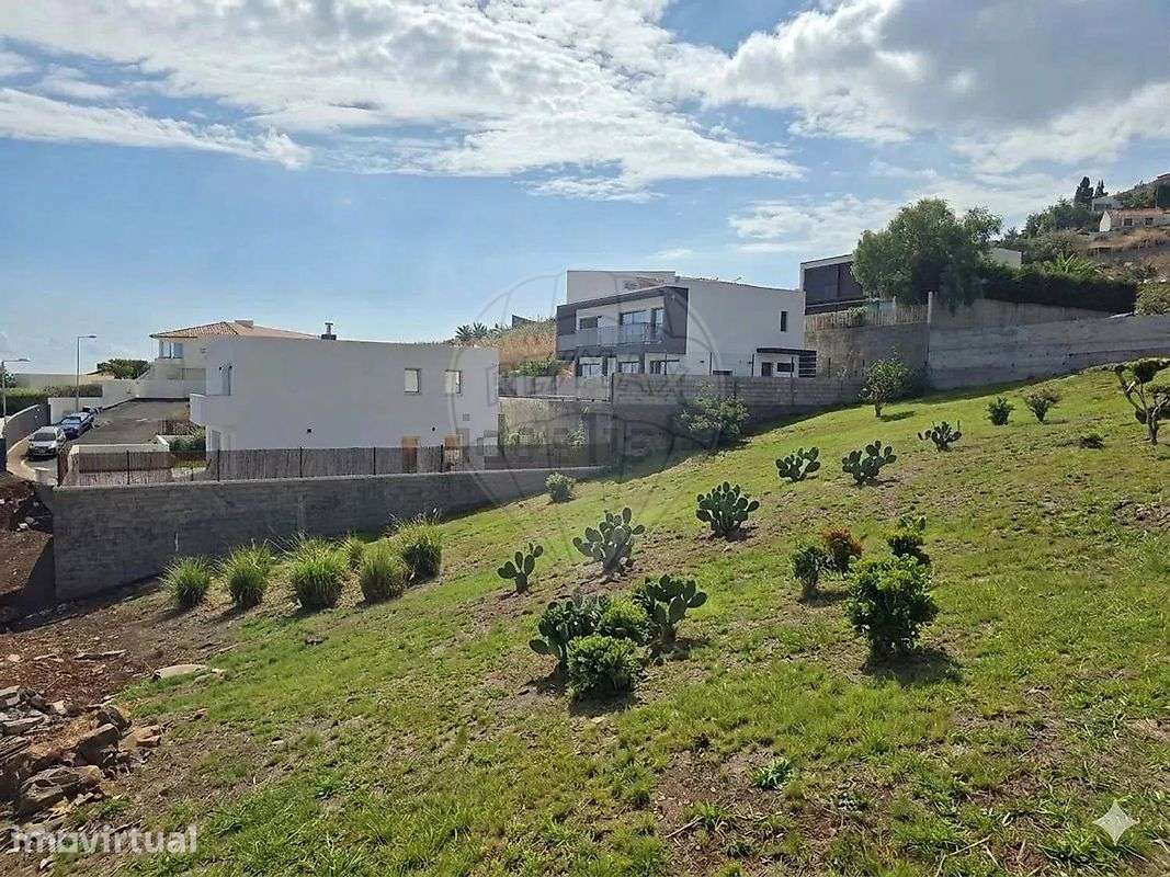 Terreno  para venda - Grande imagem: 2/29