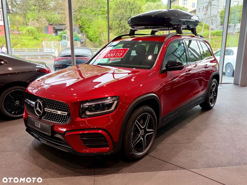 Mercedes-Benz GLB 200 mHEV AMG Line 7G-DCT