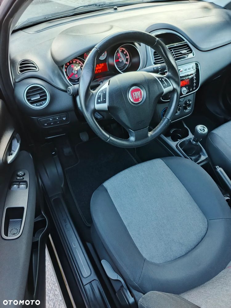 Fiat Punto 2012 - 10