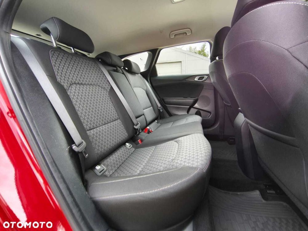 Kia Ceed 1.4 T-GDI L - 9