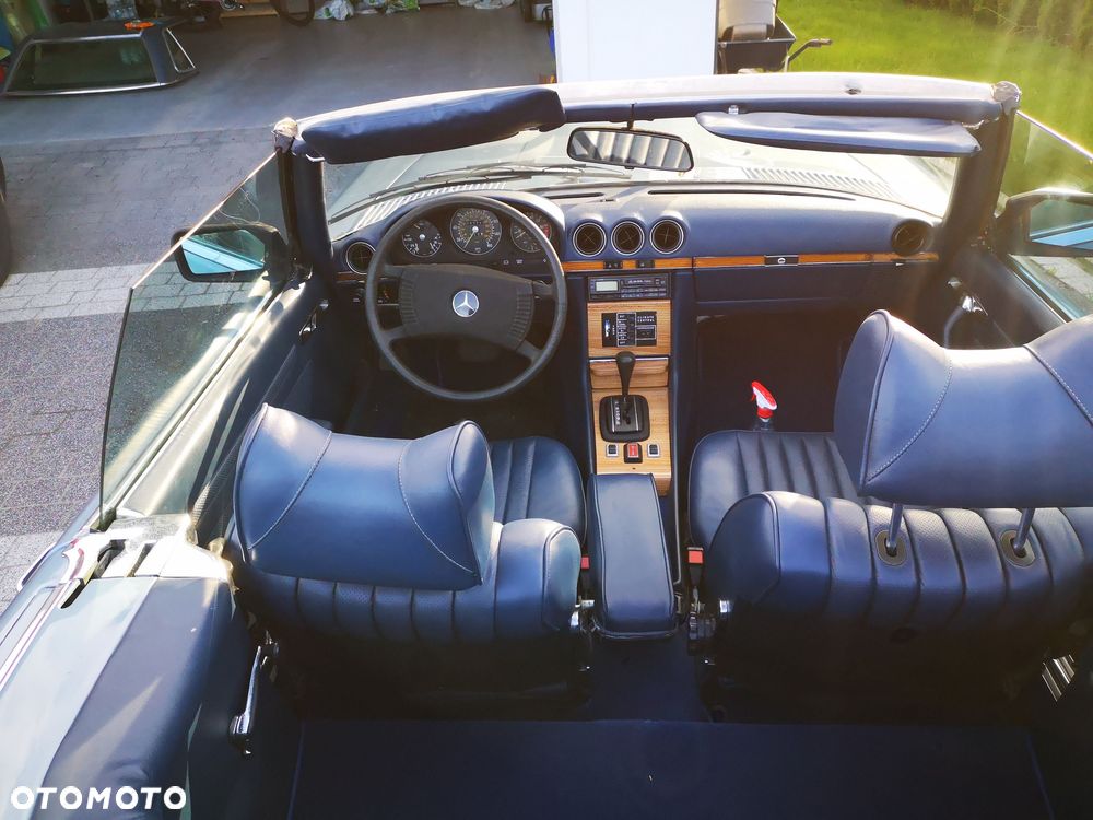 Mercedes-Benz SL - 1