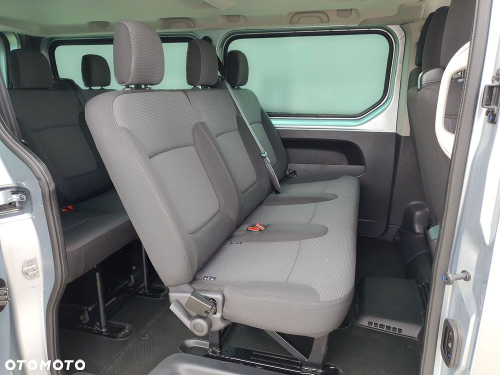 Renault trafic - 25