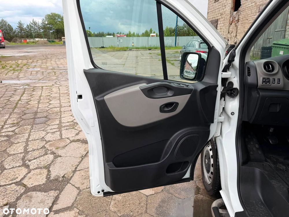 Renault Trafic ENERGY Grand Combi Authentique - 25