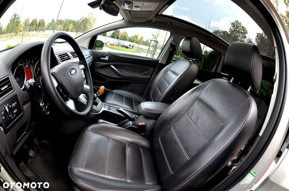 Ford Kuga 2.0 TDCi Titanium - 5