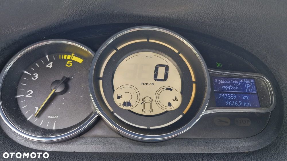 Renault Megane 1.5 dCi Zen EDC - 18