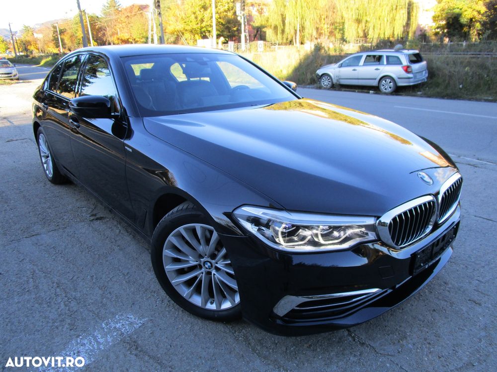 BMW Seria 5 530e xDrive Aut. Luxury Line - 1