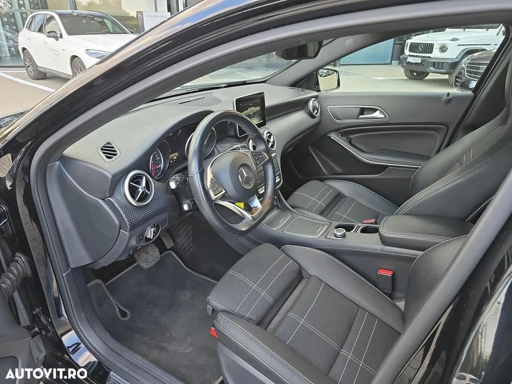 Mercedes-Benz A - 9