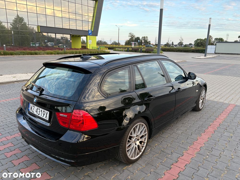 BMW Seria 3 320d Efficient Dynamics - 6